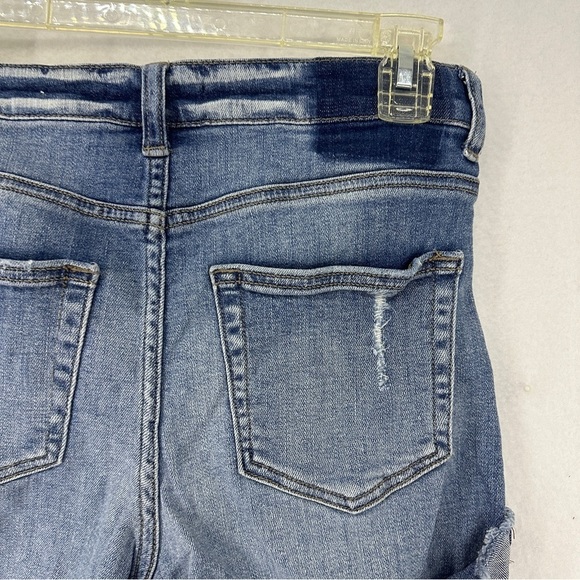 Forever 21 High Waisted Distressed Jean Shorts Womans 27 Medium Wash - Picture 11 of 13